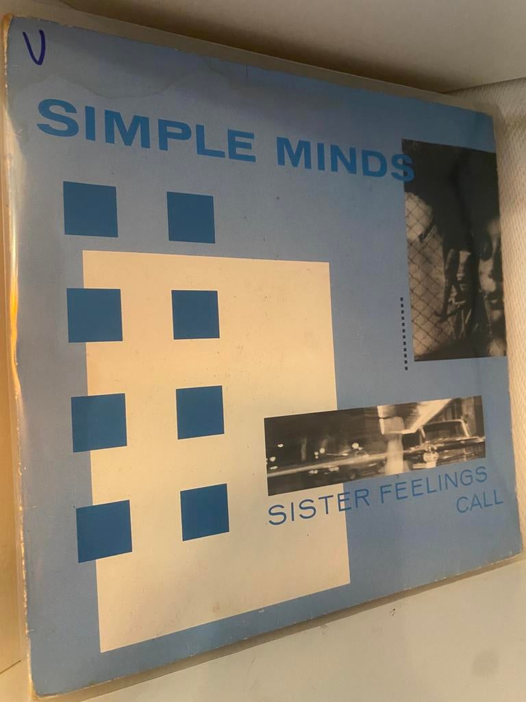 Simple Minds – Sister Feelings Call - Europe 1981, Envoi, Utilisé