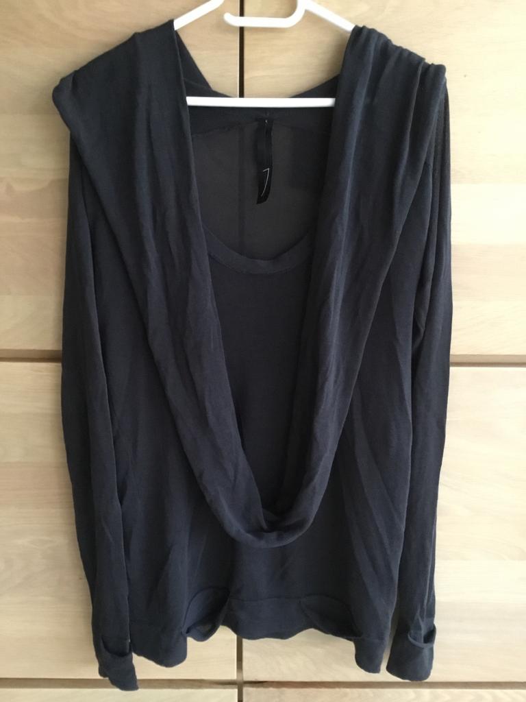 Design trui, Ophalen of Verzenden, Zo goed als nieuw, Maat 38/40 (M), Bruin