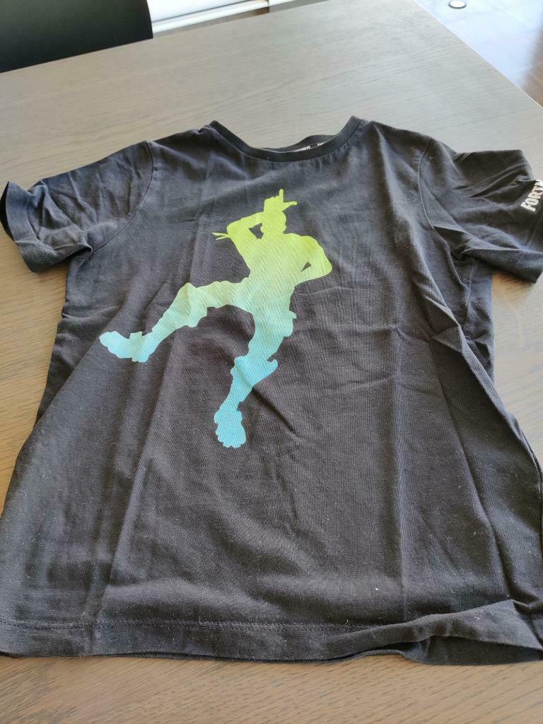 Tshirt fortnite 122/128, Enlèvement ou Envoi, Utilisé, Garçon