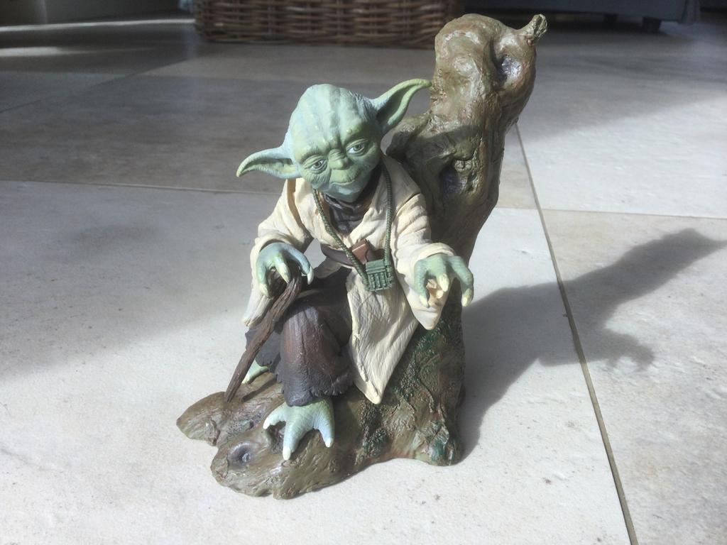 Yoda ARTFX KOTOBUKIYA 2005 1/7 Scale, Enlèvement ou Envoi, Comme neuf, Statue ou Buste