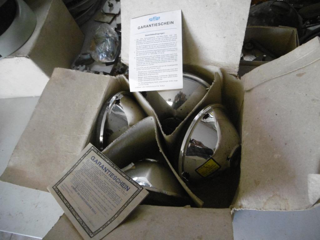 Phare Trabant neuf, Enlèvement ou Envoi, Neuf, Pièces Oldtimer ou Ancêtre