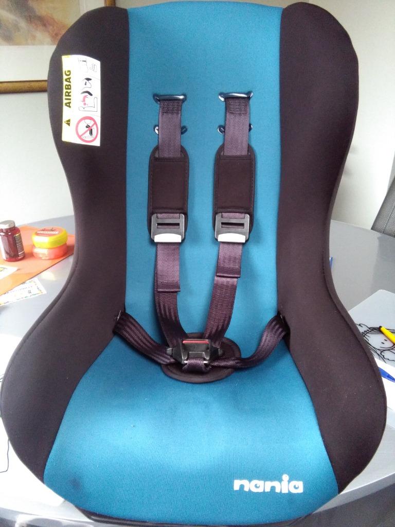 Autostoel - zo goed als nieuw - bevestigen met autogordel, Verstelbare rugleuning, Autogordel, 0 t/m 18 kg, Ophalen of Verzenden
