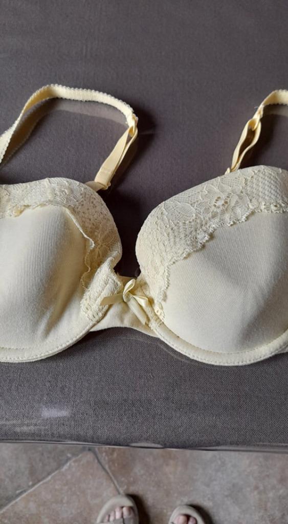 Gele steun TEX Maat 85B, Kleding | Dames, Ondergoed en Lingerie, Ophalen of Verzenden, Geel, BH