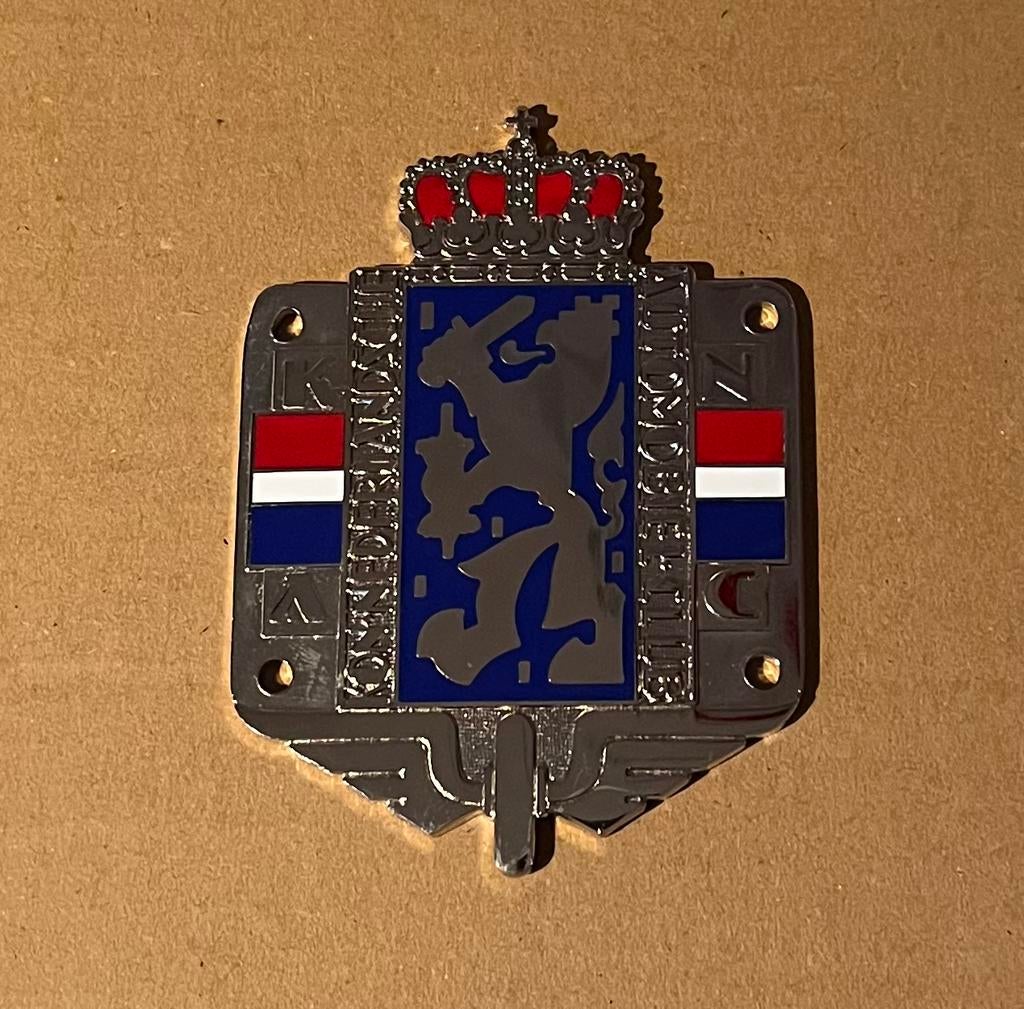 Insigne du K.N.A.C. Royal Dutch Automobile Club, Envoi
