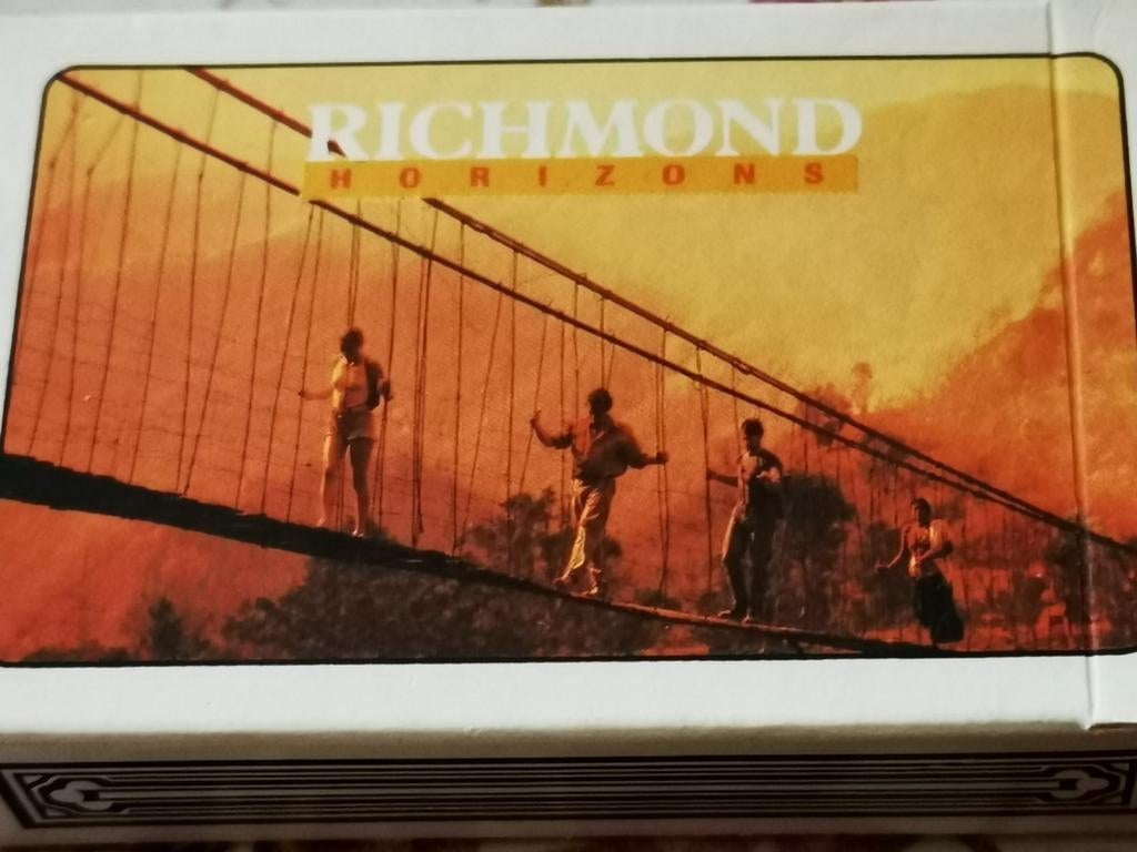 Richmond Hortzons kaartspel in nieuwstaat, Verzamelen, Rookartikelen, Aanstekers en Luciferdoosjes, Ophalen of Verzenden, Nieuw