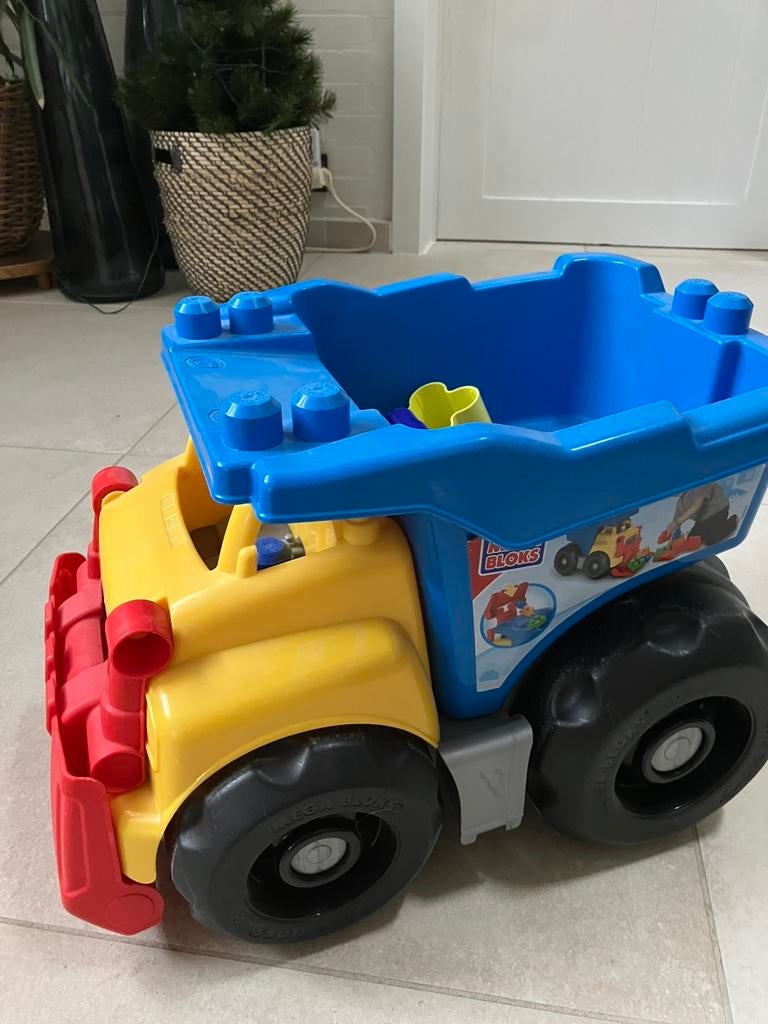 Grote vrachtwagen kiepwagen, Ophalen, Gebruikt