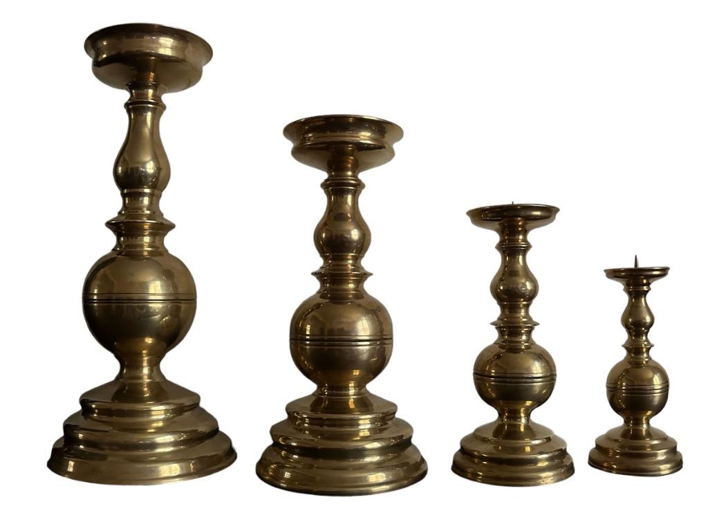 Anciens bougeoirs "pique-cierge" en laiton, Antiquités & Art, Antiquités | Bougeoirs, Cuivre ou Bronze, Enlèvement ou Envoi