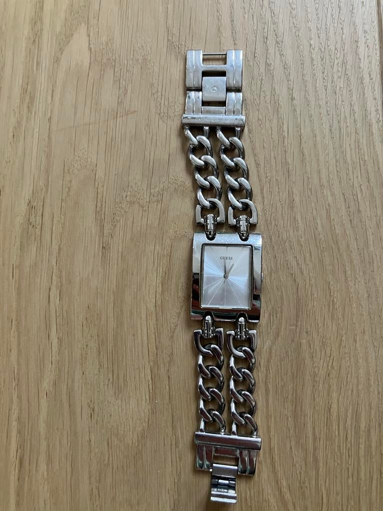 Dames horloge Guess, Bijoux, Sacs & Beauté, Enlèvement ou Envoi, Utilisé, Montre-bracelet, Guess
