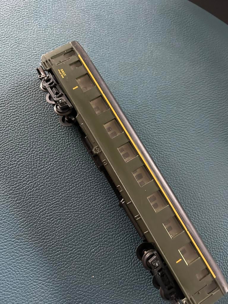 Jouef : SNCF 5146 : 1ere classe, Ophalen