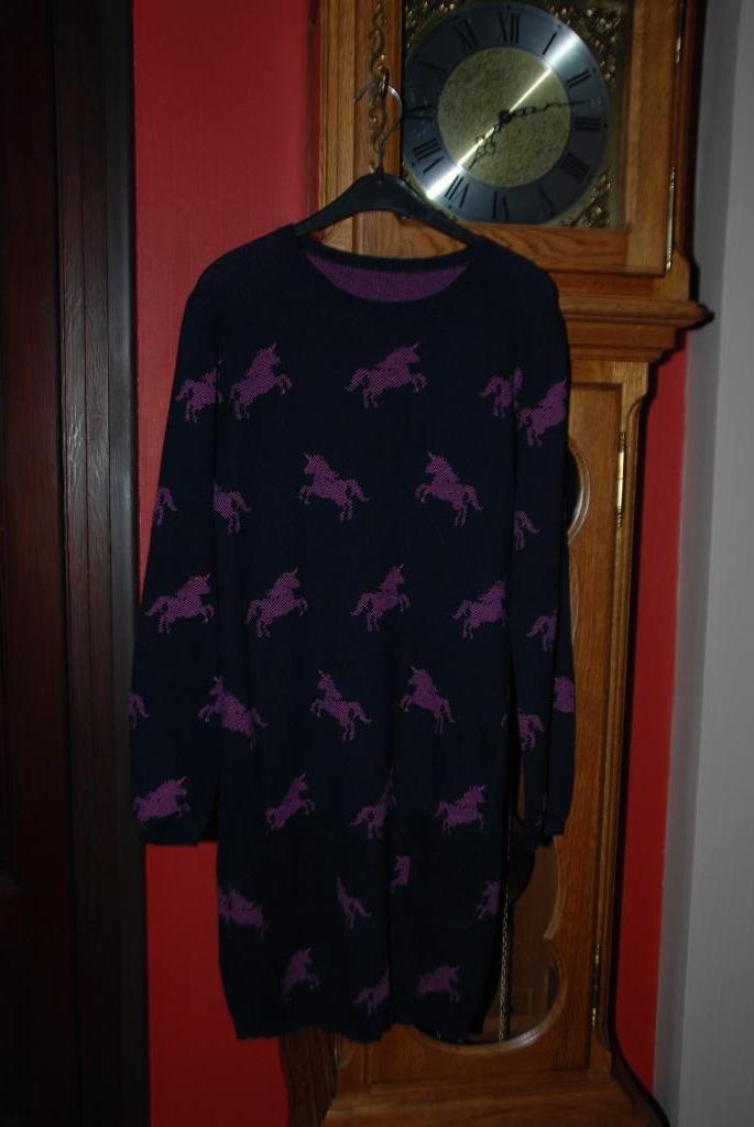Marineblauwe „Unicorns” sweaterjurk T12/13A Heel goed!, Meisje, Nutmeg, Ophalen of Verzenden, Zo goed als nieuw