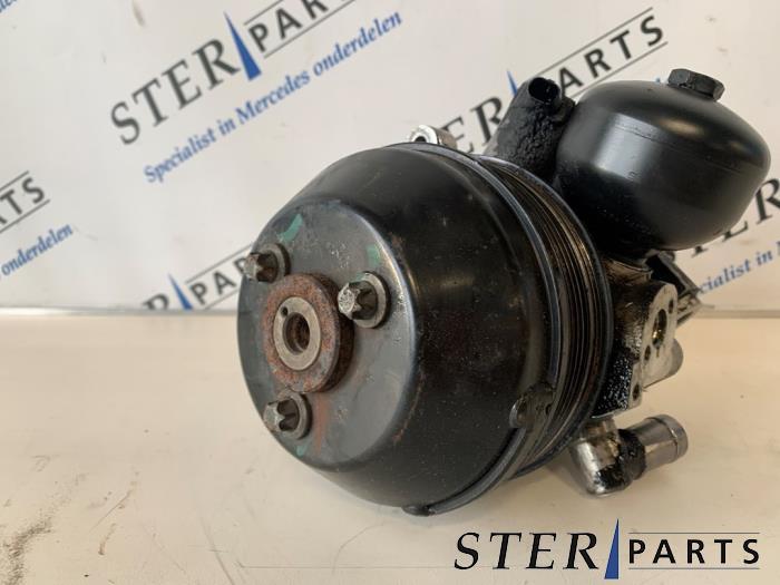 Stuurbekrachtiging Pomp van een Mercedes S-Klasse, Gebruikt, -, Ophalen of Verzenden, -