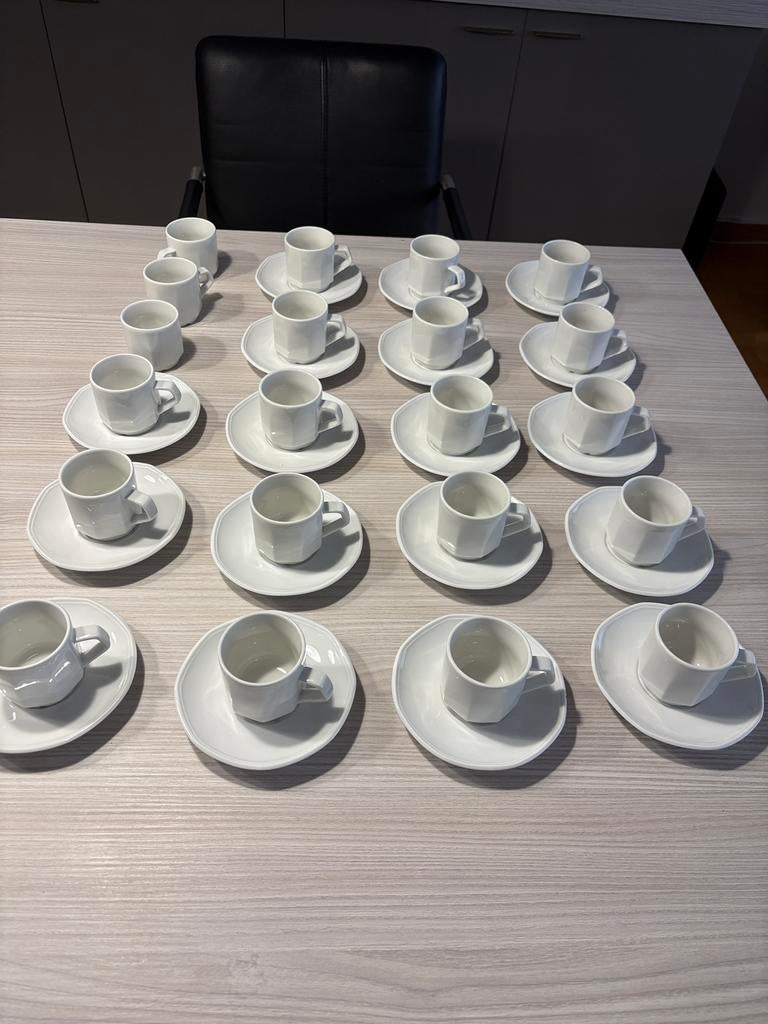 Apilco mokka (espresso) tasjes (21x) + ondertasjes, Ophalen, Zo goed als nieuw, Effen, Kop(pen) en/of Schotel(s)