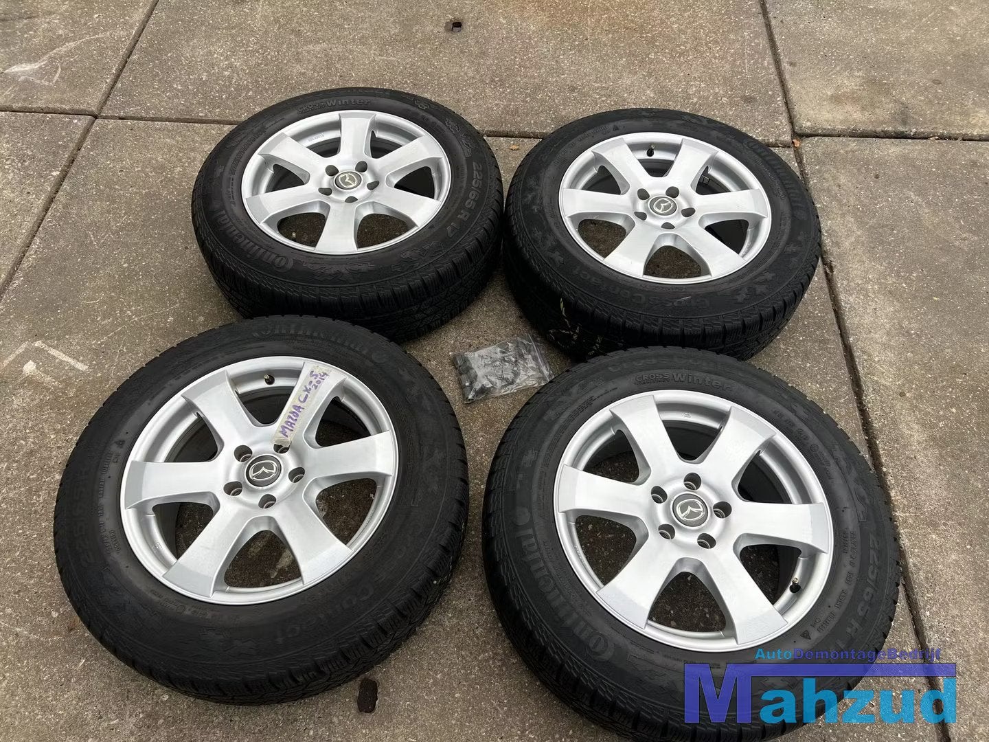 HYUNDAI KIA MAZDA CX5 CX-5 Velgen winter set 5x114.3 67.1 17, Auto-onderdelen, Banden en Velgen, Gebruikt, Shinchi, Fuchu-Cho 3-1
730-8670  Hiroshima