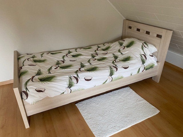Bed, nachtkastje, bureau, bureaustoel, boekenrek, 90 cm, 210 cm, Modern landelijk, Une personne
