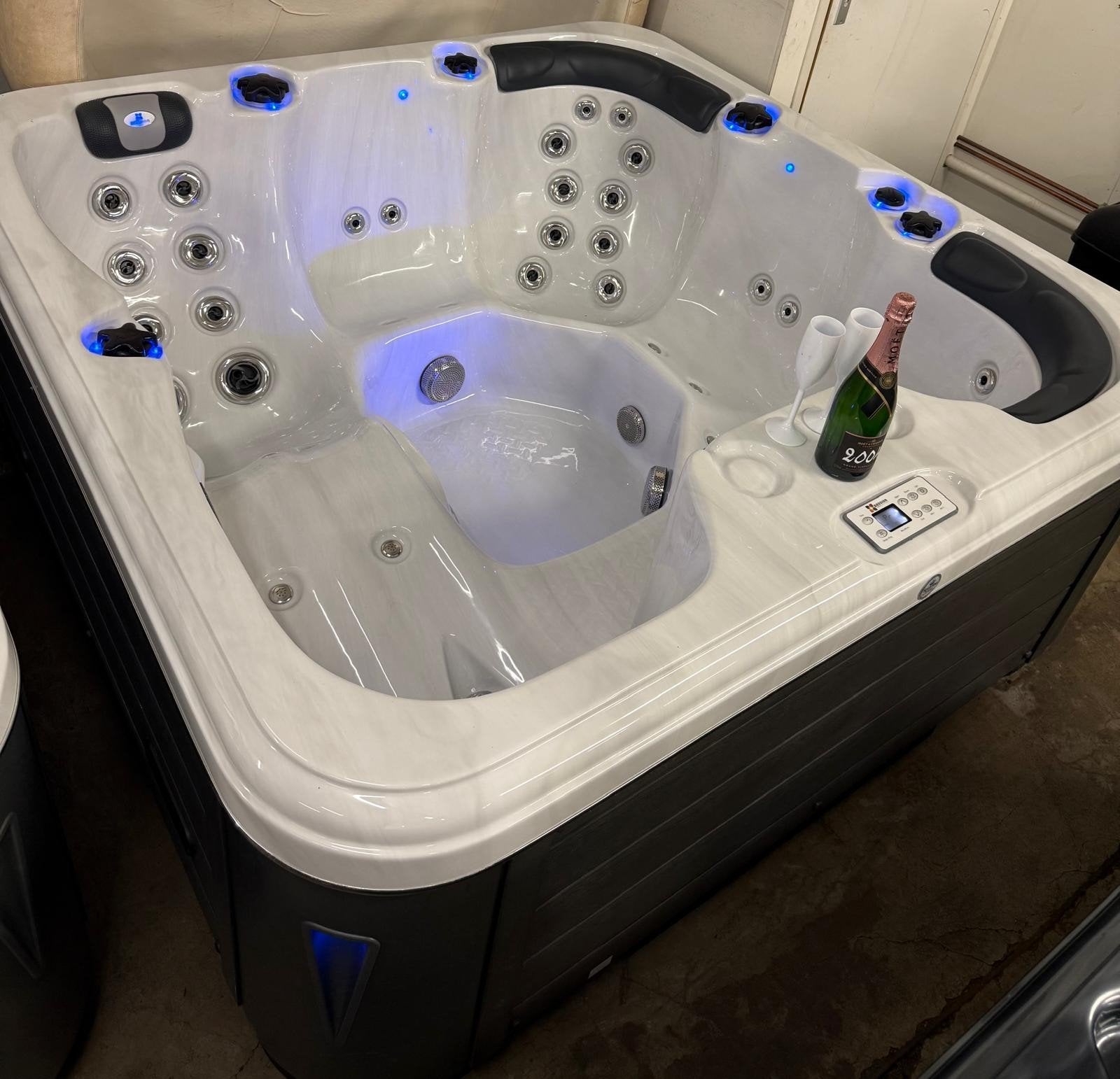 Jacuzzi | Spa Refresh | 6 persoons, Tuin en Terras, Zwembad-toebehoren, Ophalen of Verzenden