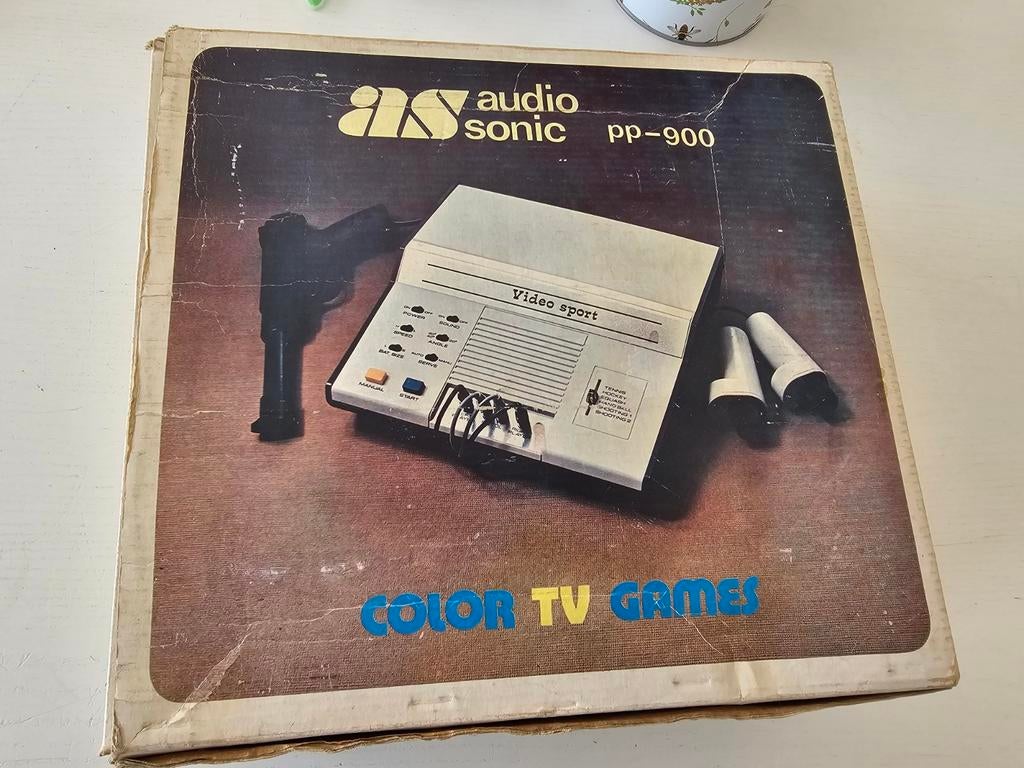 console de jeu Vintage Audio Sonic PP-900 Color TV de la, Consoles de jeu & Jeux vidéo, Enlèvement ou Envoi