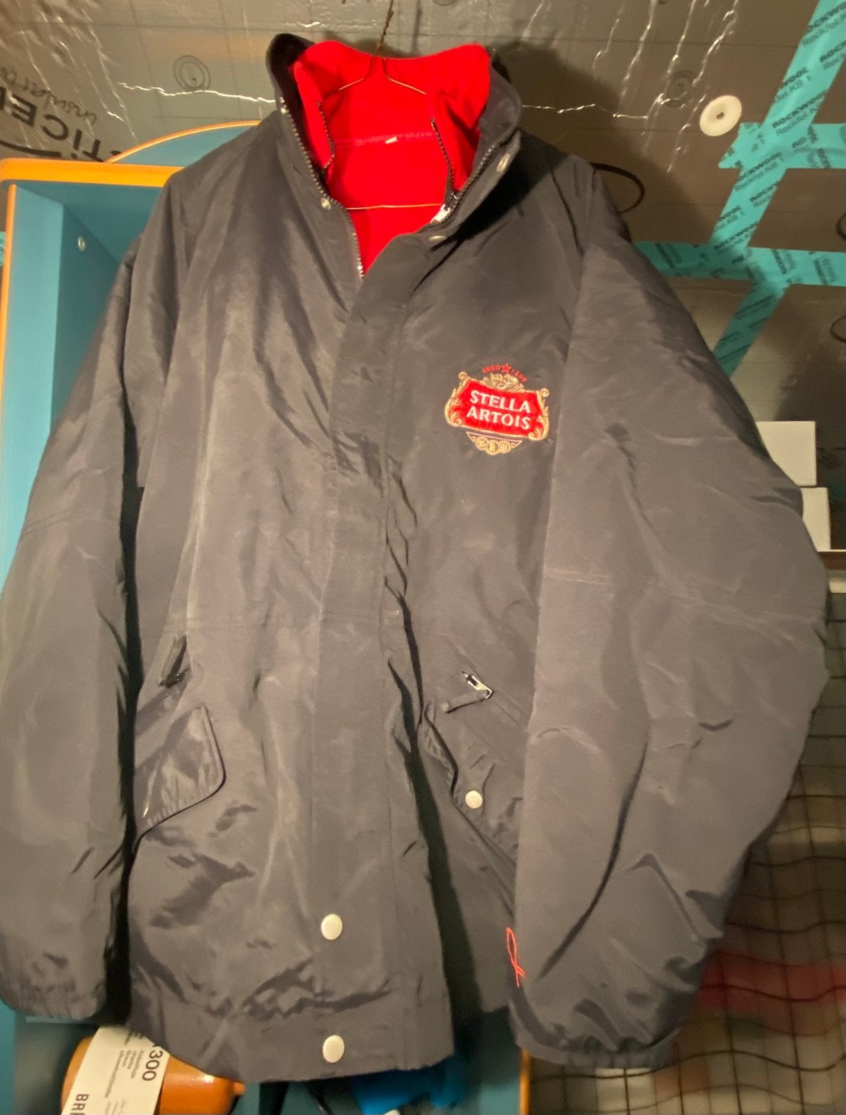 Stella Artois, Ophalen of Verzenden, Zo goed als nieuw, Kleding, Stella Artois