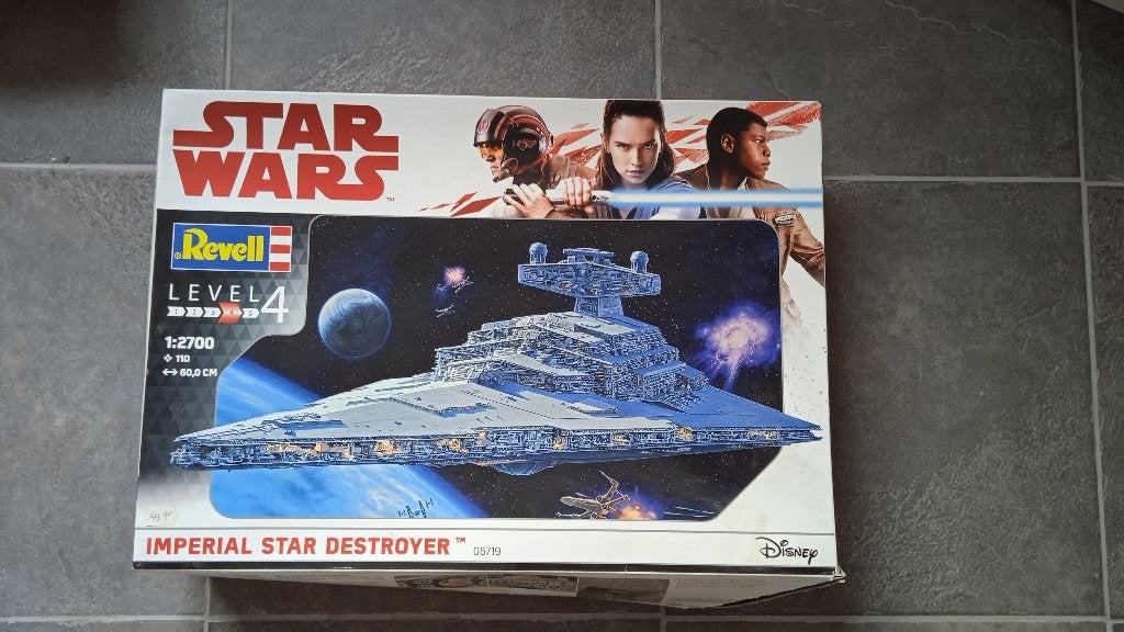 Splinternieuwe modelbouw pakket van Star Wars Destroyer, Hobby en Vrije tijd, Ophalen, Nieuw, Revell