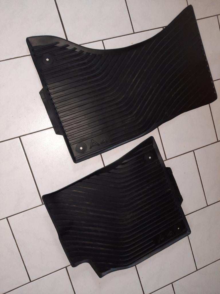 Audi A4 b8 originele rubberen mat, Ophalen of Verzenden, Zo goed als nieuw