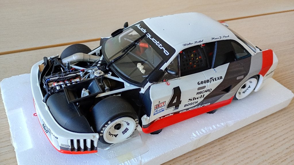 Audi 90 quattro IMSA GTO 1:18 Minichamps, Enlèvement ou Envoi, Comme neuf, Voiture, MiniChamps