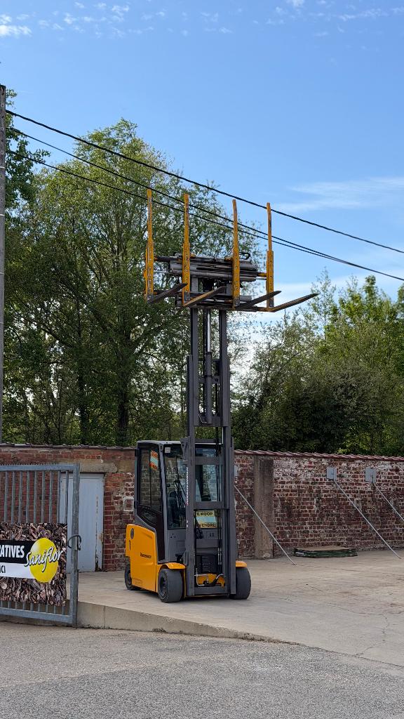 Jungheinrich char élév élec 4 r EFG 320 440DZ (520Ah) Li-Ion, Articles professionnels, Électrique, Jungheinrich, Enlèvement, Chariot élévateur