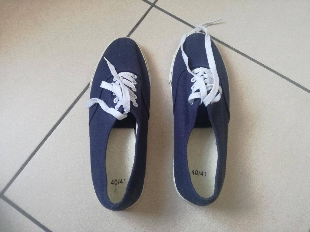 blauwe sneakers, Blauw, Nieuw, Ophalen of Verzenden, Sneakers
