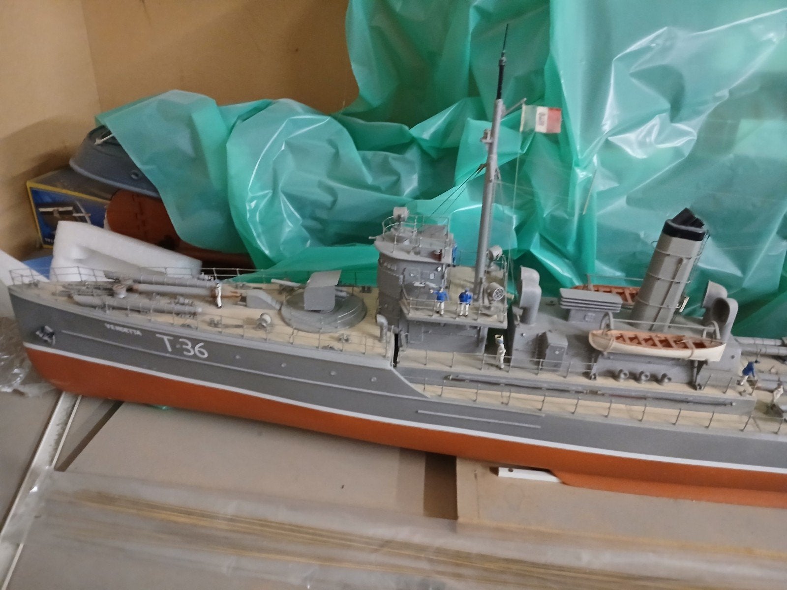 torpedo boot 110 cm, Ophalen, Zo goed als nieuw, 1:50 tot 1:200