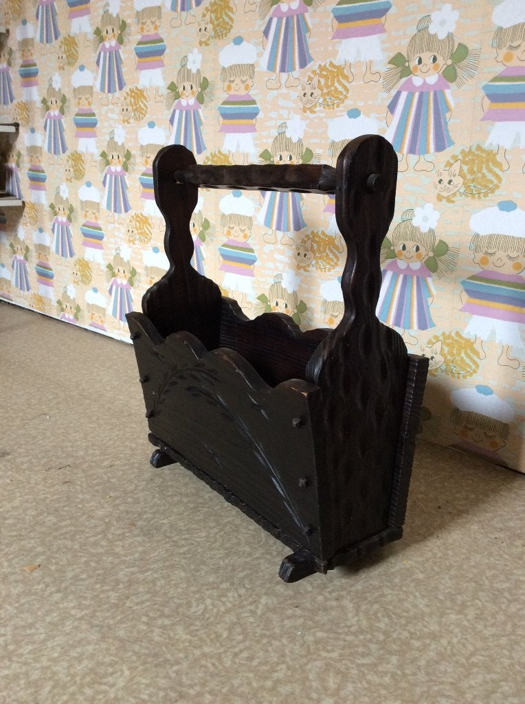 Vintage handgesneden houten lectuurbak/krantenbak, Maison & Meubles, Accessoires pour la Maison | Porte-journaux & Porte-revues