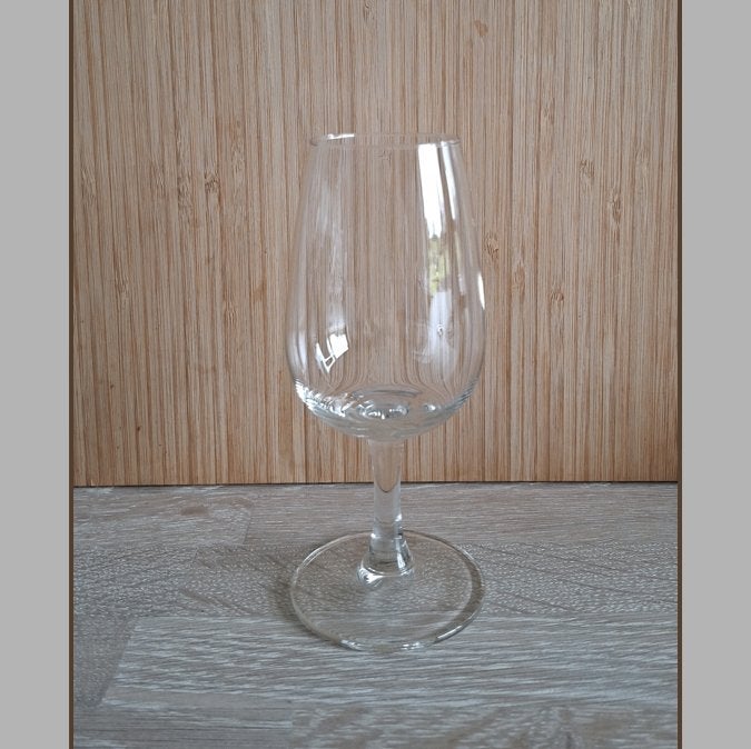 VERRES A VIN 20CL - VIGNERON (4 € le lot de 4 verres), Enlèvement, Comme neuf