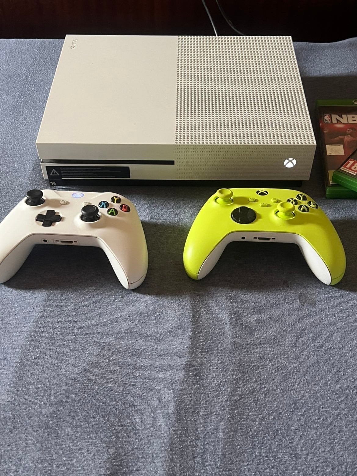 Xbox one s 500gb, Games en Spelcomputers, Ophalen, Zo goed als nieuw, Xbox One