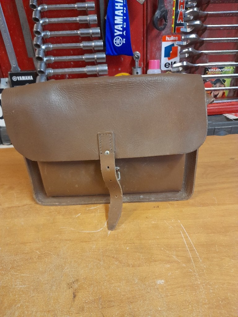 ancienne sacoche en cuir outils, Enlèvement ou Envoi, Utilisé, Autres types