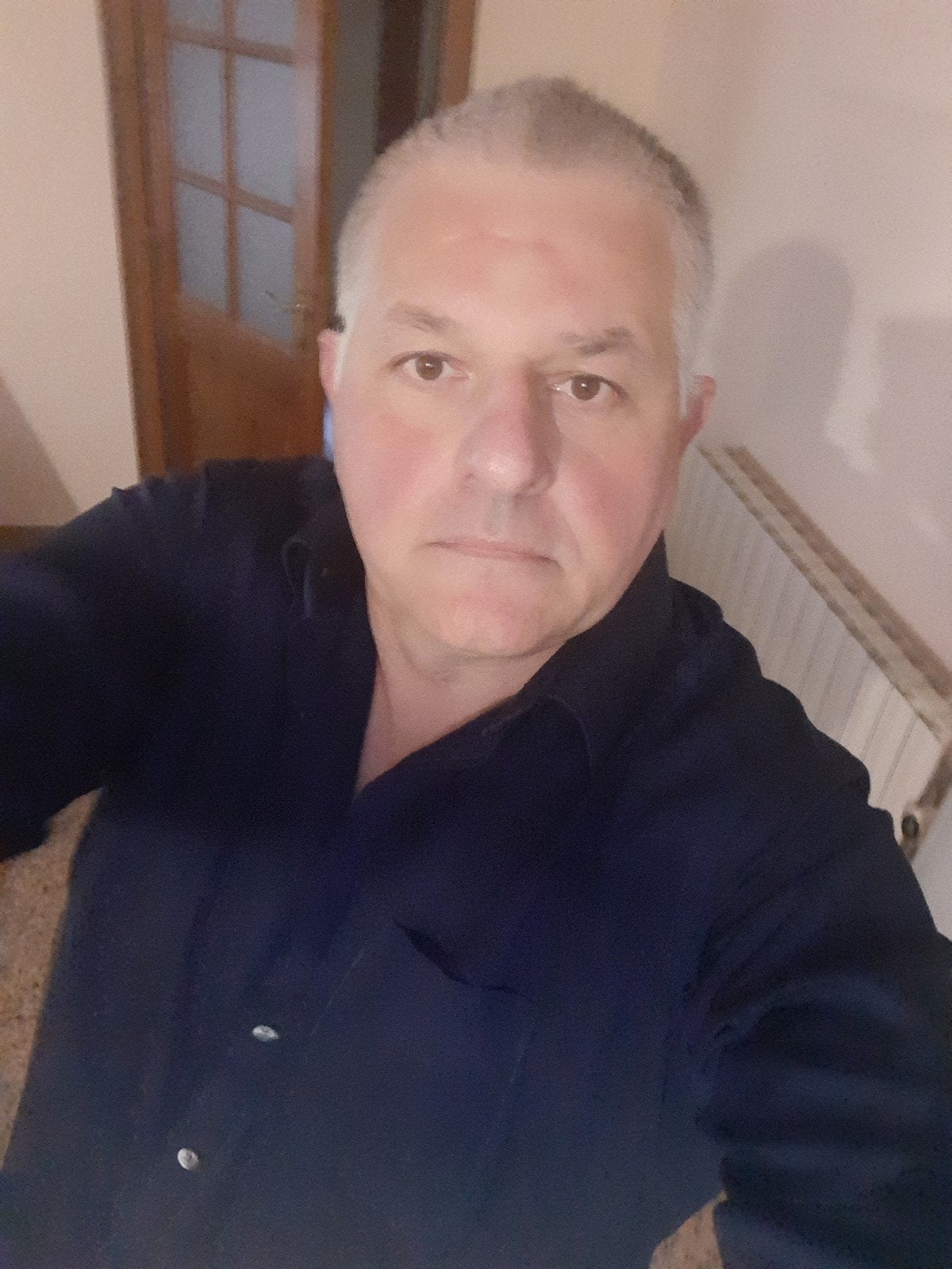 homme sympa, Contacten en Berichten