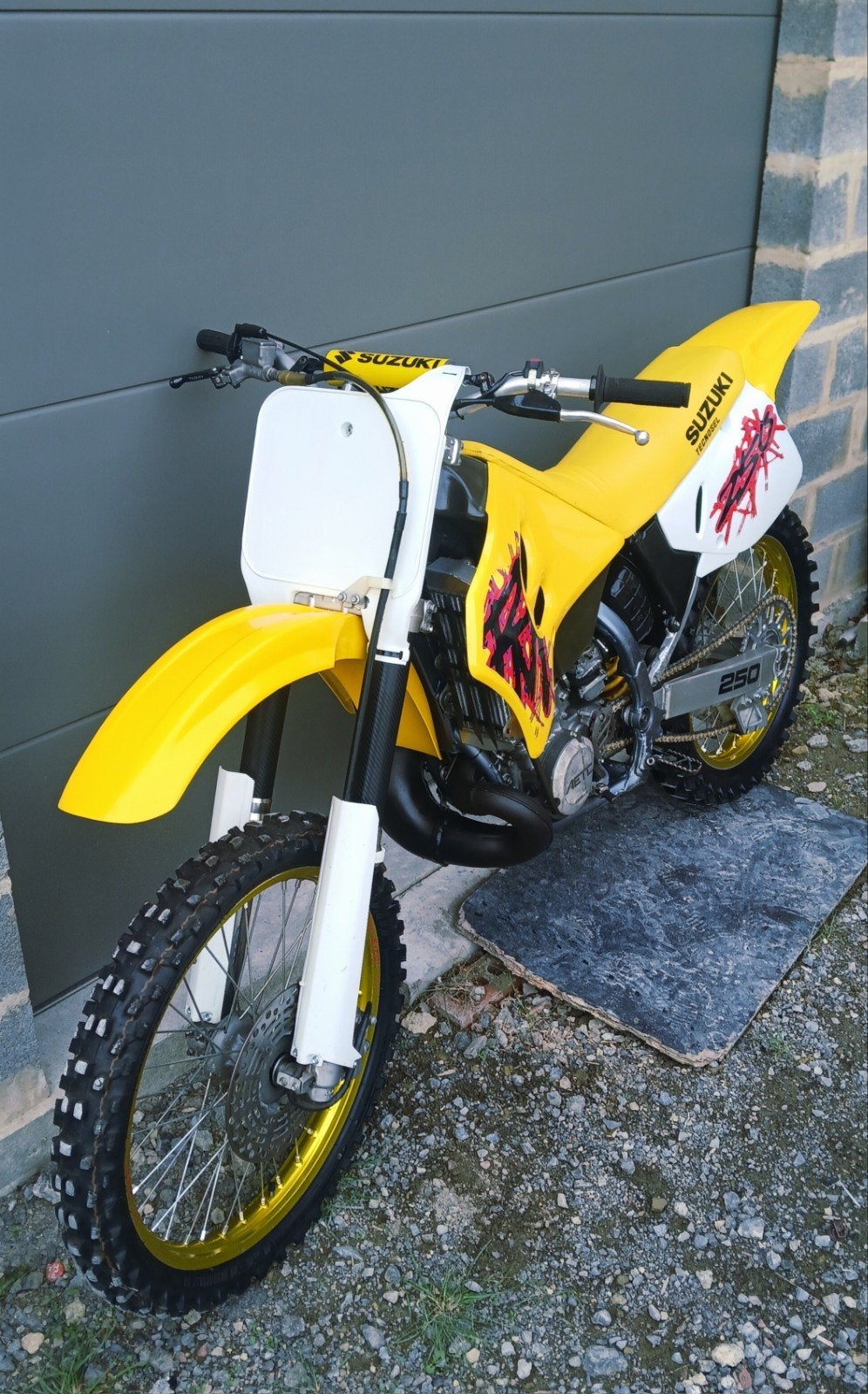 Suzuki RM250 1994 Rénovée Super état, Motos, Occasion, Particulier, Moto de cross, 1 cylindre