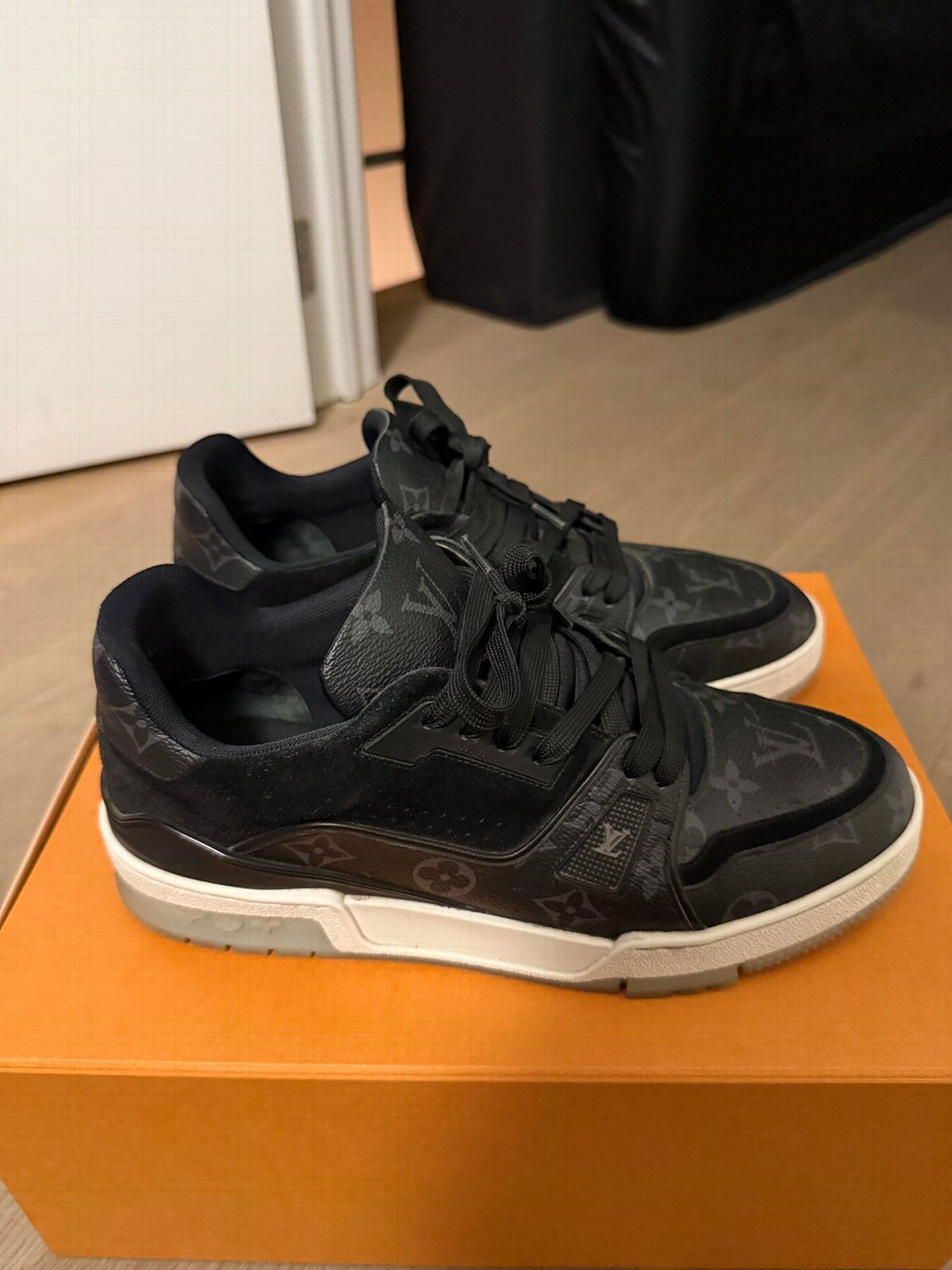 Louis Vuitton trainers, Ophalen, Zwart, Zo goed als nieuw, Sneakers