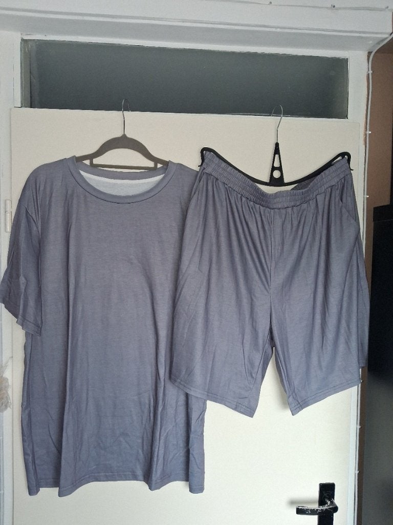 Grijze T-shirt en korte broek set - Maat XXXL, Kleding | Heren, Ophalen of Verzenden, Nieuw, Grijs, Overige typen
