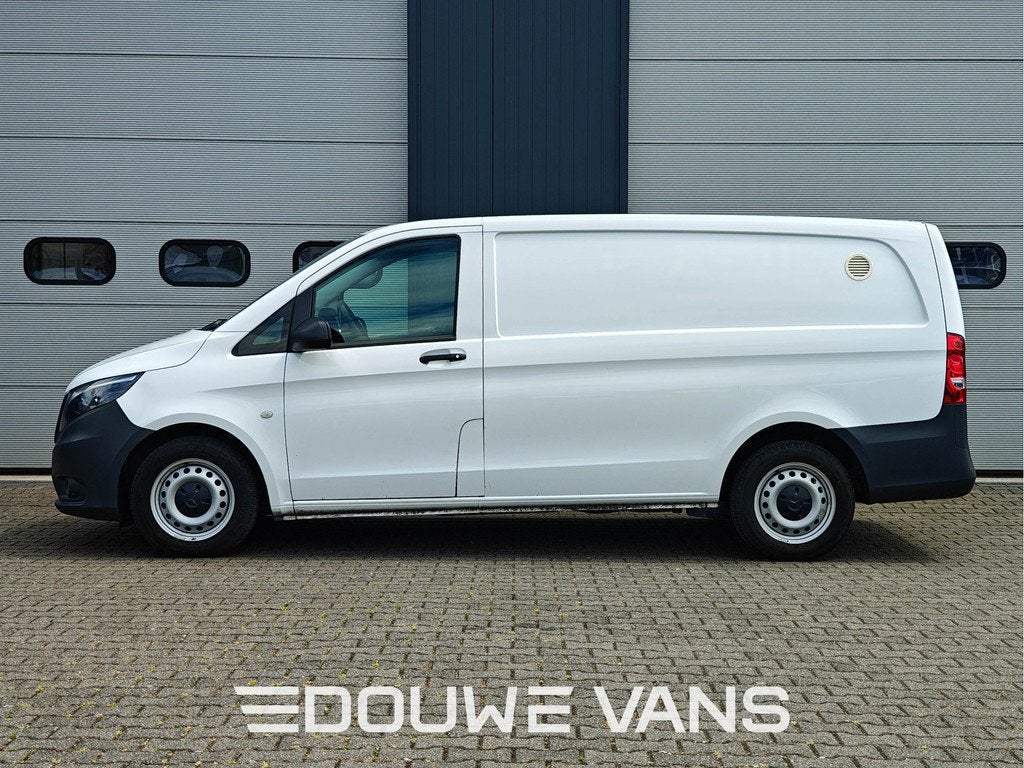 Mercedes-Benz Vito 110 L2 Wurth Inrichting Airco DAB Camera, Auto's, Voorwielaandrijving, Stof, Gebruikt, 4 cilinders