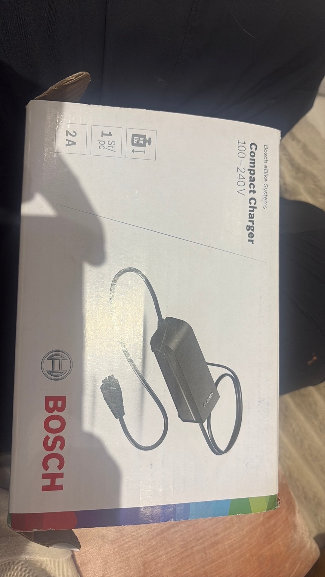 Originele Bosch Compact Charger 2A – E-bike acculader, Vélos & Vélomoteurs, Comme neuf