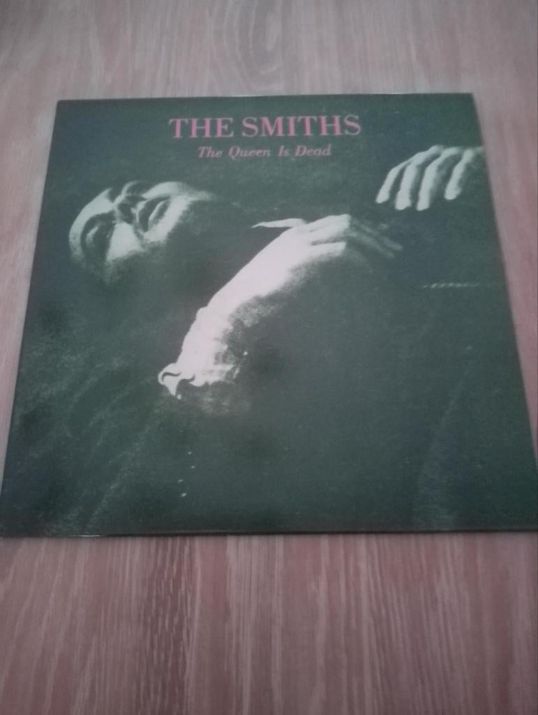 The smiths - The Queen is dead ( color vinyl), Cd's en Dvd's, Vinyl | Rock, Zo goed als nieuw, Alternative, 12 inch, Ophalen of Verzenden