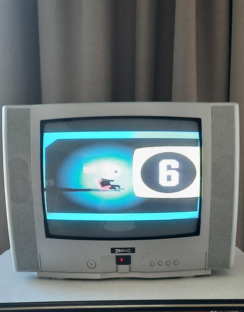 Portable Vintage Color Tv, TV, Hi-fi & Vidéo, Télévisions vintages, Enlèvement ou Envoi, Utilisé, Moins de 40 cm, Autres marques