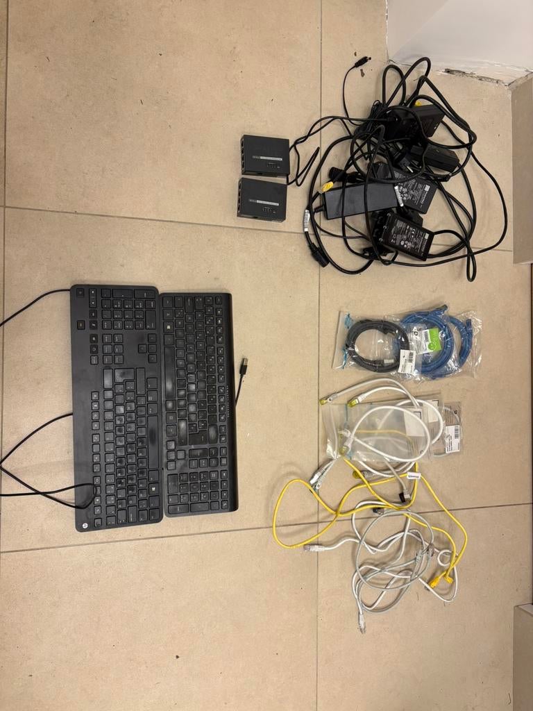 Matériel informatique, Enlèvement