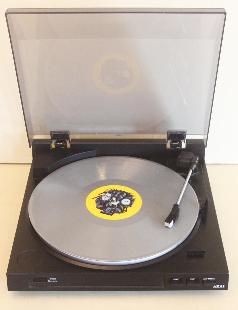 Akai ATT01U Volautomatische Platenspeler, Audio, Tv en Foto, Platenspelers, Ophalen of Verzenden, Zo goed als nieuw, Automatisch