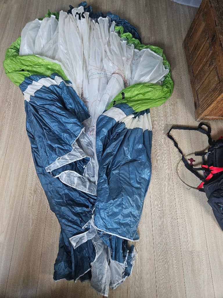 Parapente NIVIUK IKUMA 3 Nimbus 26, Sport en Fitness, Ophalen of Verzenden, Zo goed als nieuw, Zweefvliegtuig