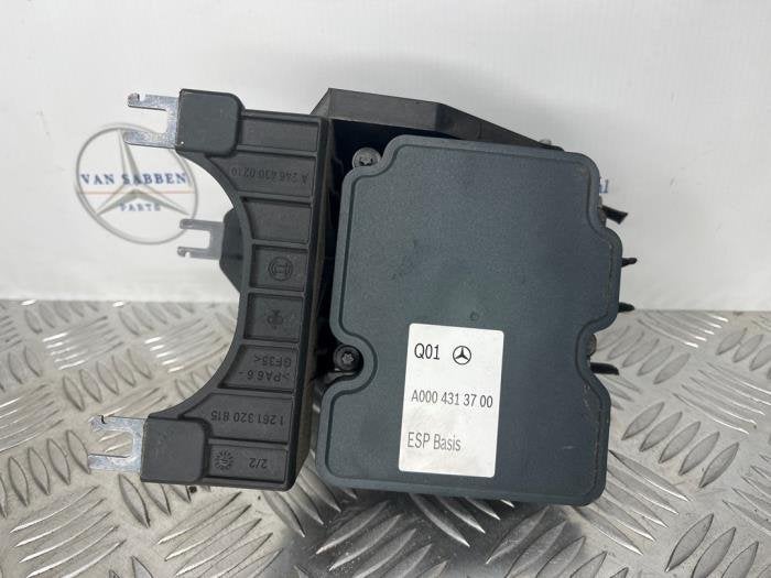 Pompe ABS d'un Mercedes CLA, -, 3 mois de garantie, Utilisé, -