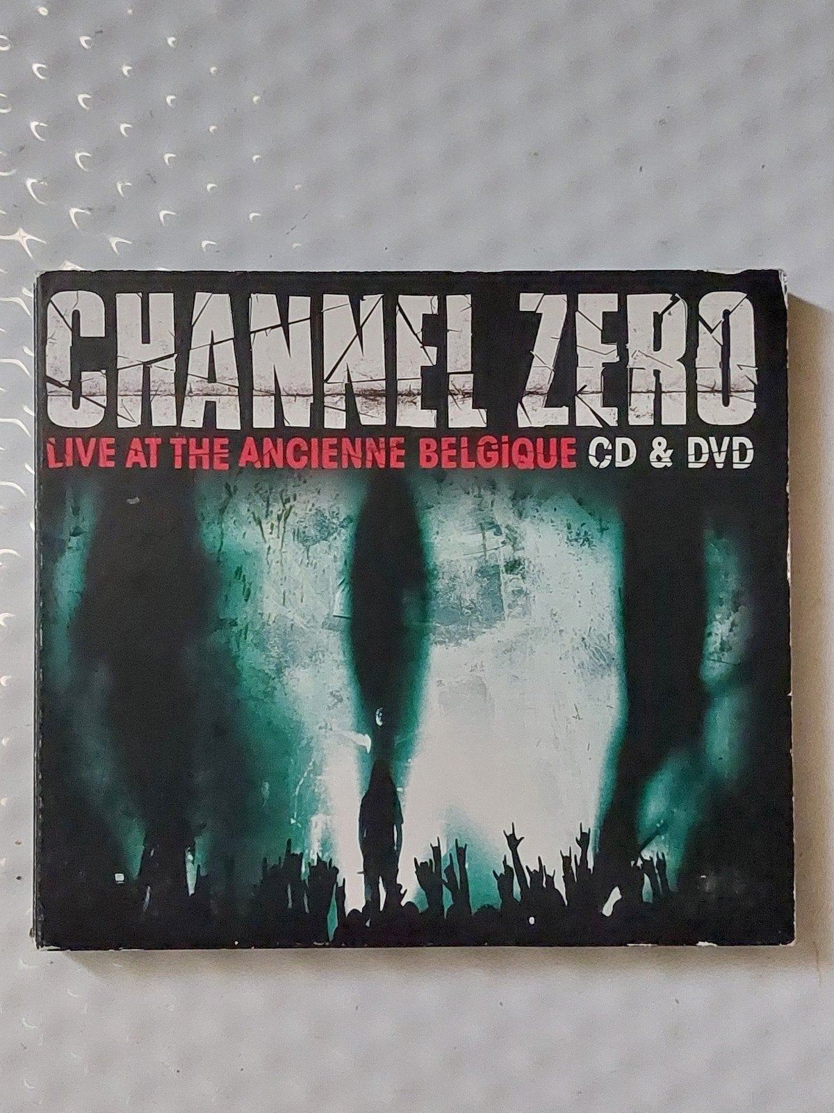 CHANNEL ZERO - Live at Ancienne Belgique, Cd's en Dvd's, Cd's | Hardrock en Metal, Verzenden