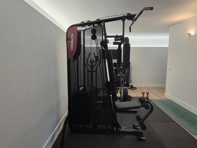 Volledige homegym - Multifunctionele fitnesstoestel, Ophalen, Zo goed als nieuw, Krachtstation