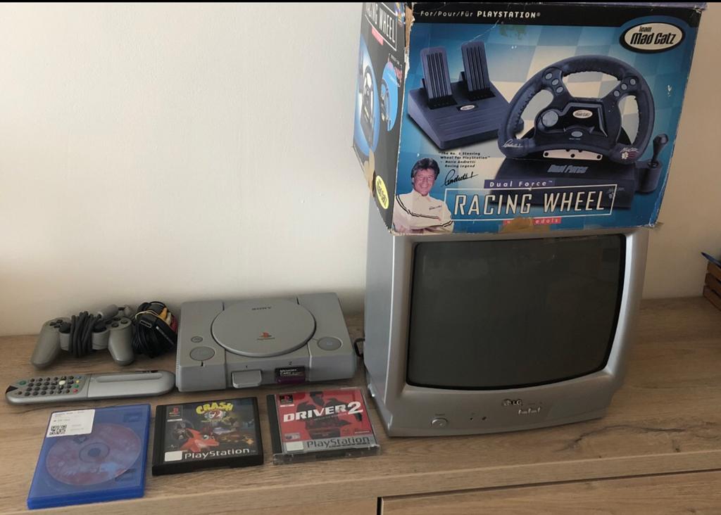 Ps1 met 3 games compleet, Ophalen of Verzenden, Zo goed als nieuw, Met 1 controller, Met games