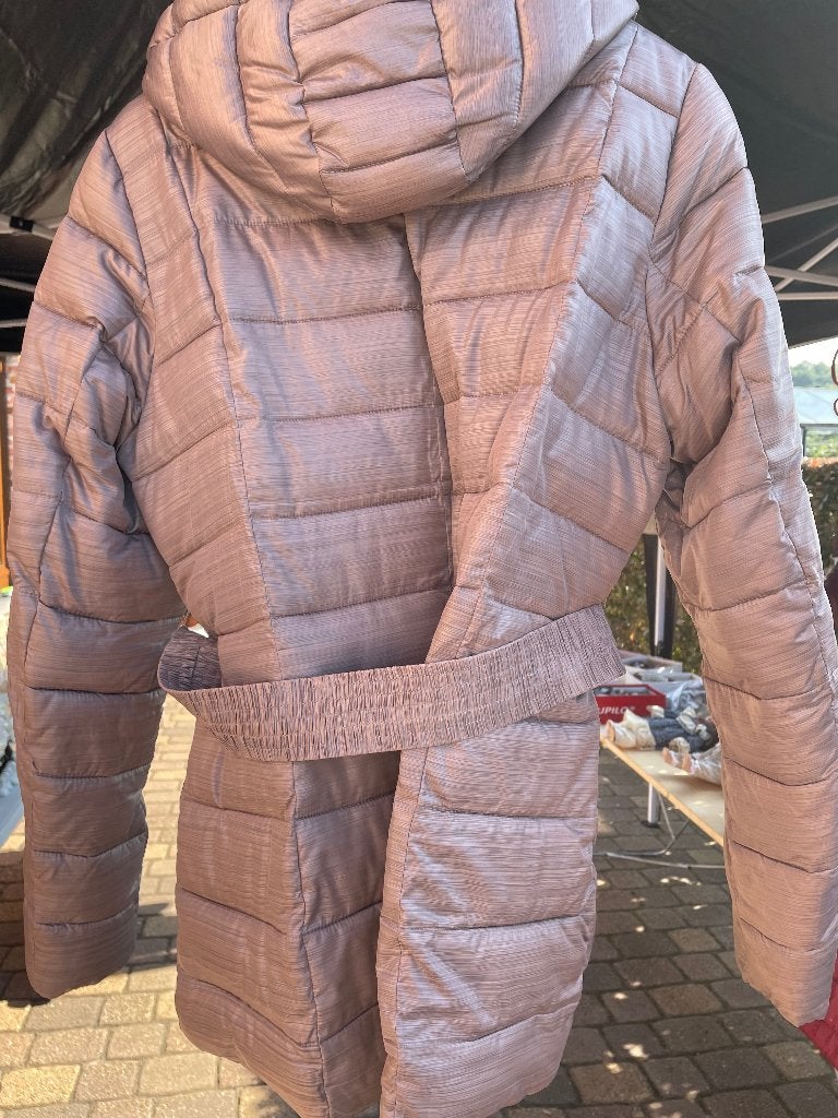 Winterjas, Kleding | Dames, Maat 42/44 (L), Zo goed als nieuw, Goud, Ophalen