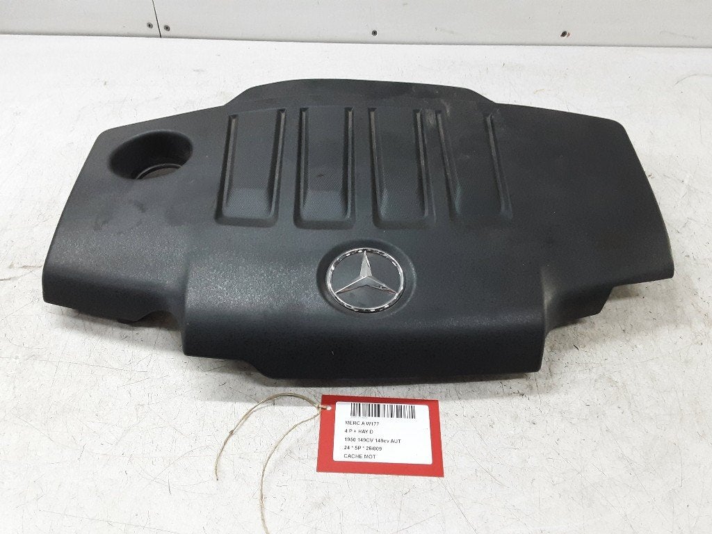 CACHE MOTEUR Mercedes-Benz A (177.0) (A6540107610), Mercedes-Benz, Mevr. I. Hauben, Utilisé, Rue de l'Espoir 34 34
4030  GRIVEGNÉE, BE