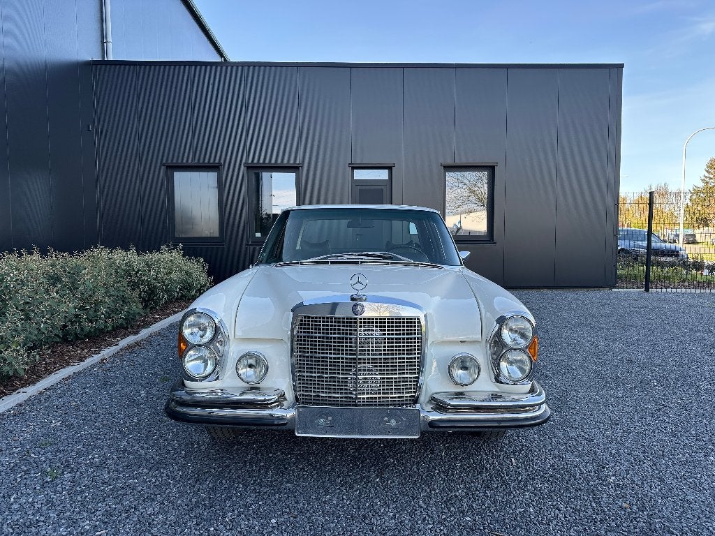 Mercedes 280 SE 1968, Autos, Cuir, Achat, 4 portes, Entreprise