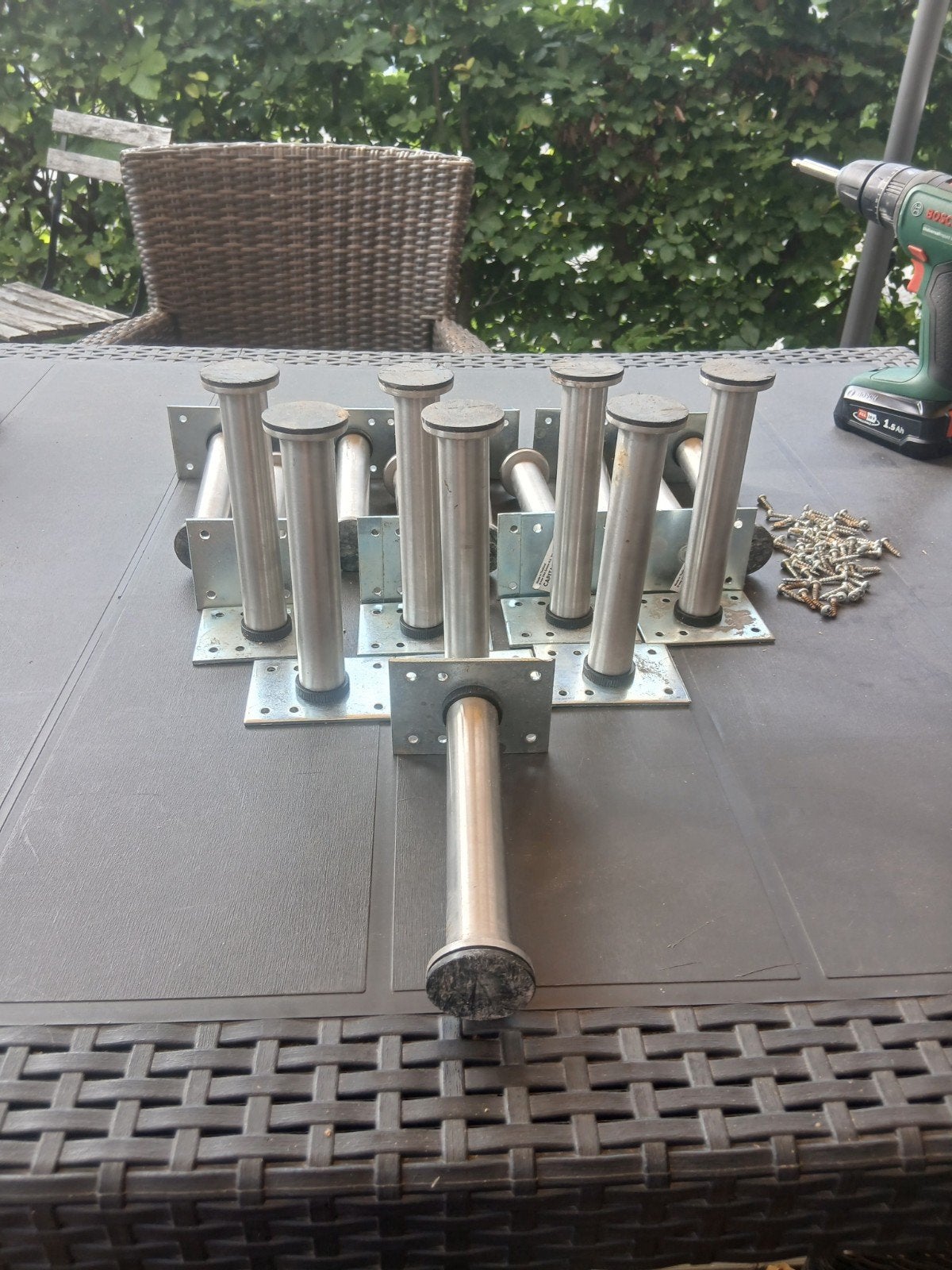 Pieds de meubles de cuisine 160mm inox réglables, Maison & Meubles, Armoires | Étagères, Enlèvement
